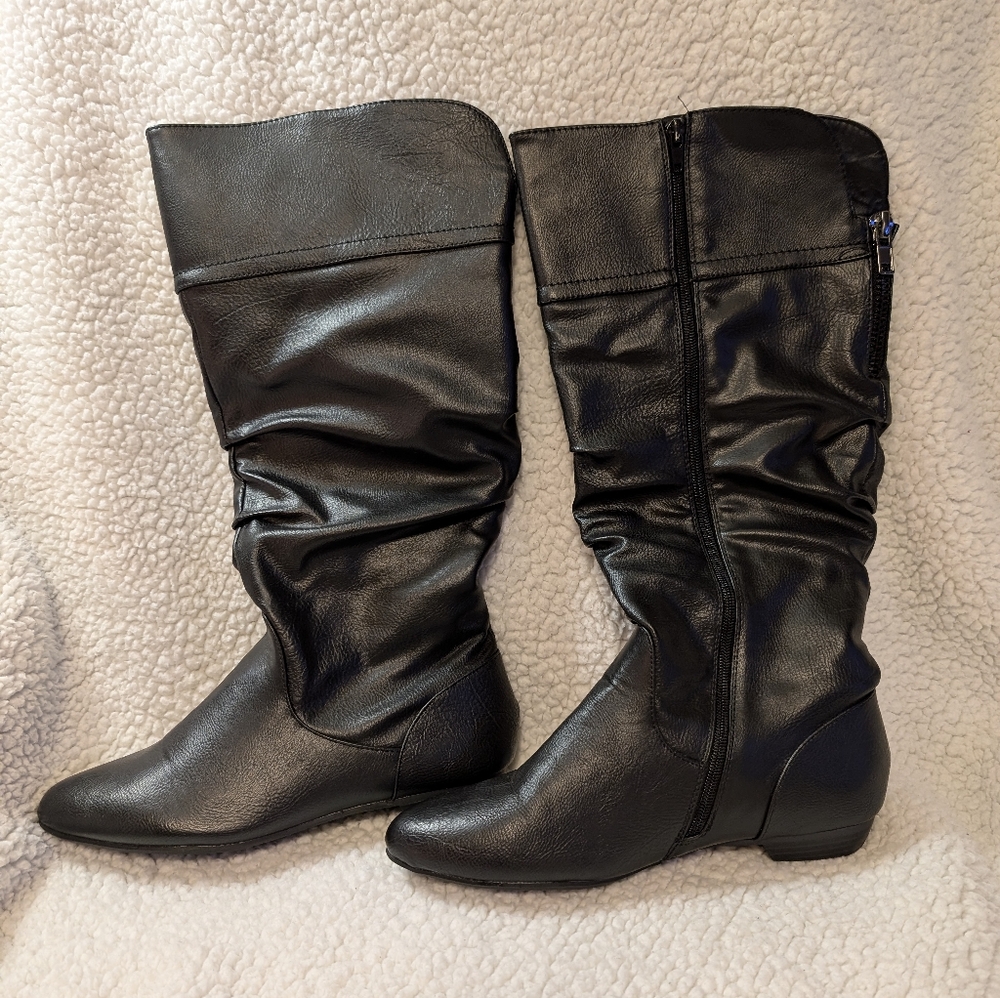 Black Women's Knee-High Boots